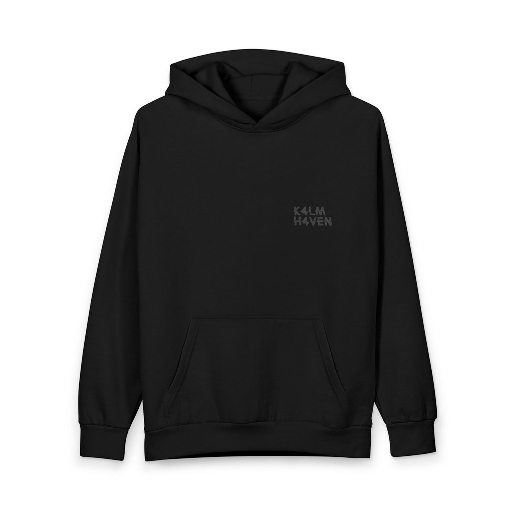 Kalm Minimal Hoodie — Unisex Urban Pullover